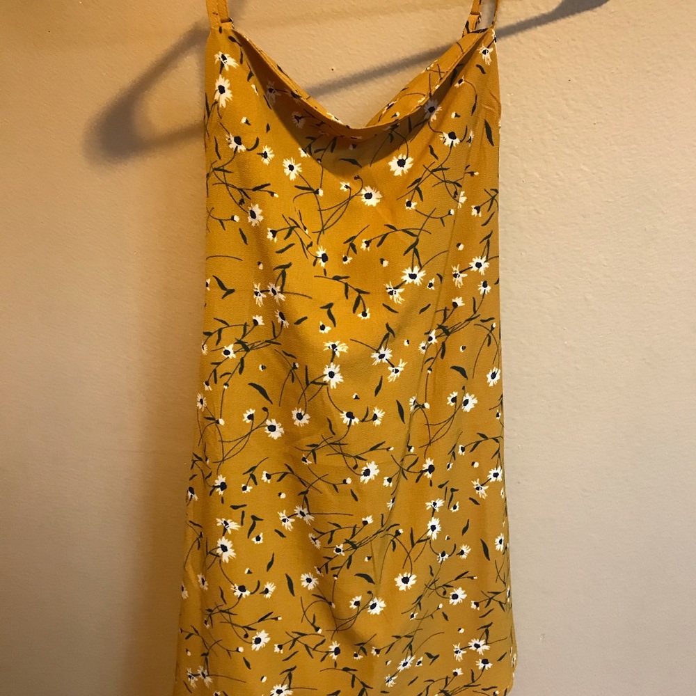 summer yellow dress